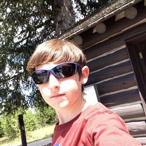 Meet your Posher, Andrew